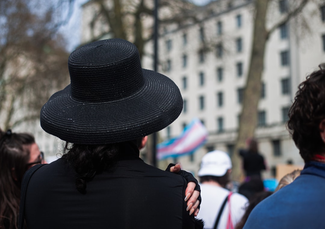 Photo funeral outfit